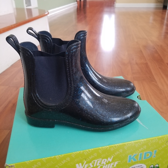 Girls Rain boots - Picture 3 of 5